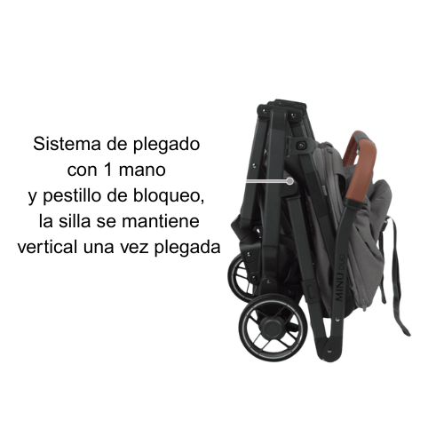 la silla gemelar uppababy se mantiene de pie sin tocar el suelo una vez plegada y es ideal para casas peque&ntilde;as y ascensores estrechos